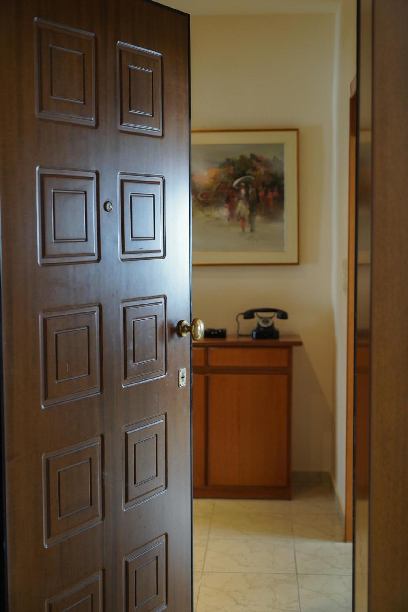 Kostoula's House * Stalos