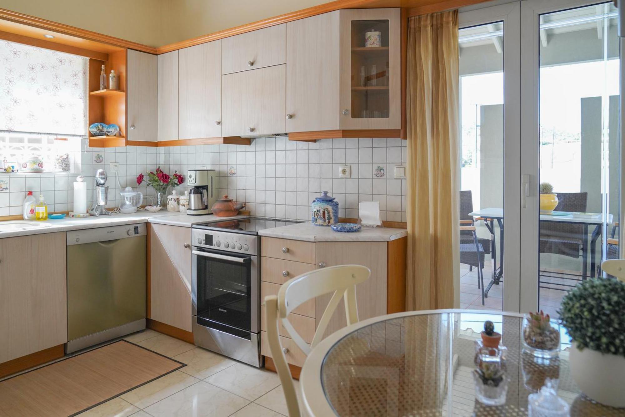 Kostoula's House Apartment *